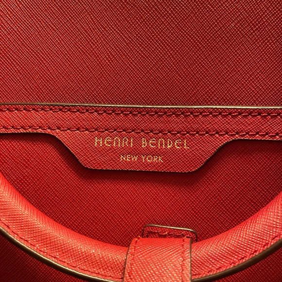 Henri BENDEL Red weekender - Picture 2 of 3